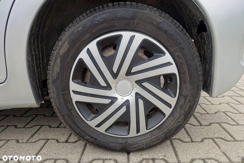 Peugeot 207 1.4 HDi Trendy - 21