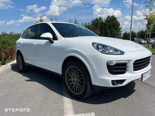 Porsche Cayenne Platinum Edition