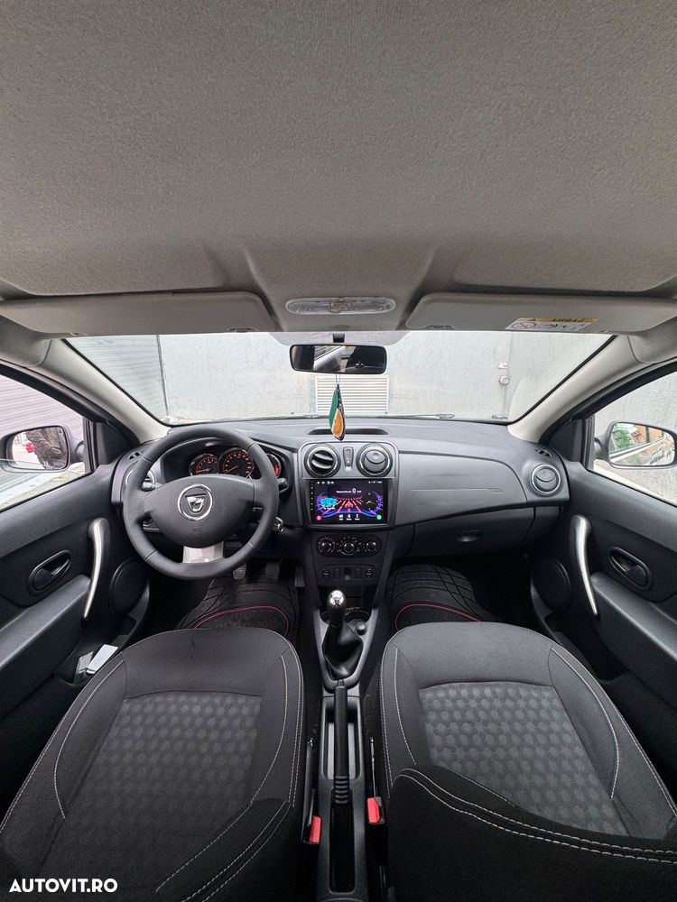 Dacia Sandero - 2