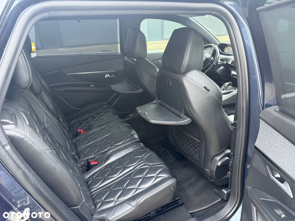 Peugeot 5008 1.6 BlueHDI Allure S&S EAT6 - 16