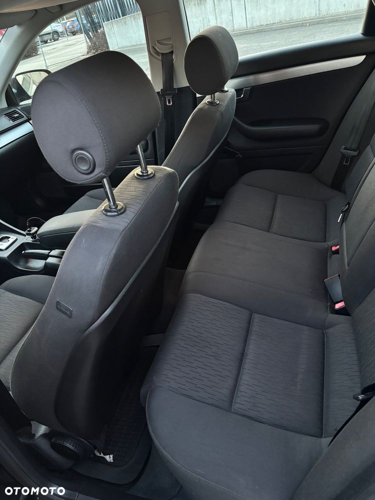 Audi A4 Limousine - 20