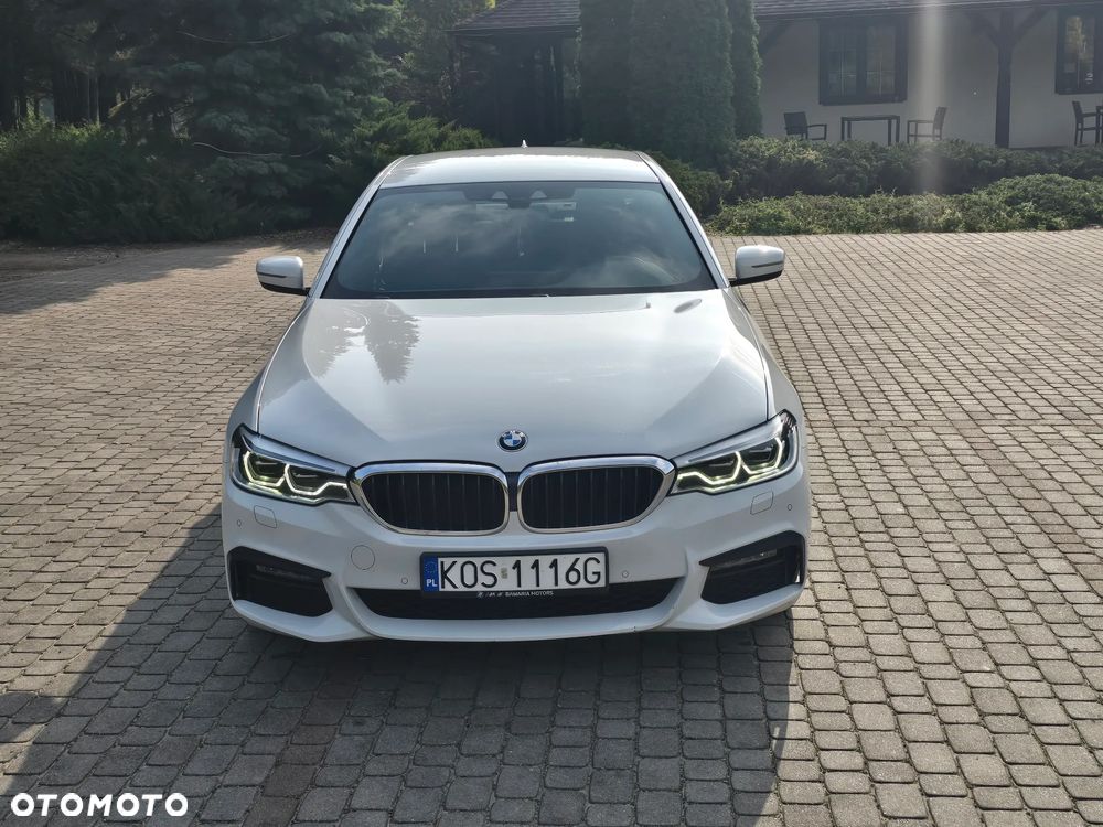 BMW Seria 5 520d xDrive - 4