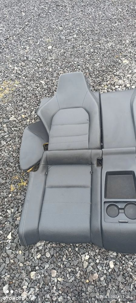 MERCEDES W207 AMG KANAPA TYLNA SKÓRA CZARNA BIAŁA NIĆ - 6