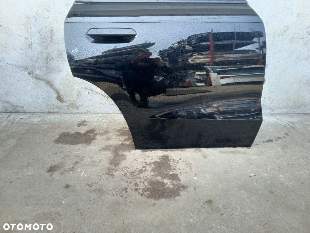 BMW X1 U11- DRZWI TYLNE TYŁ - 5