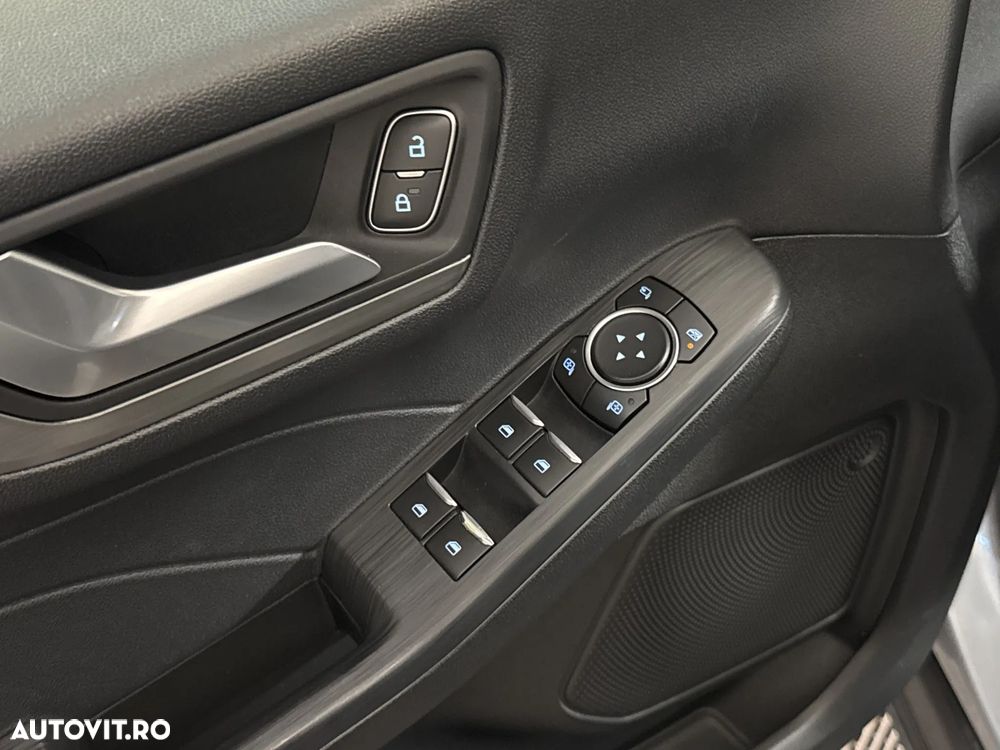 Ford Kuga - 15