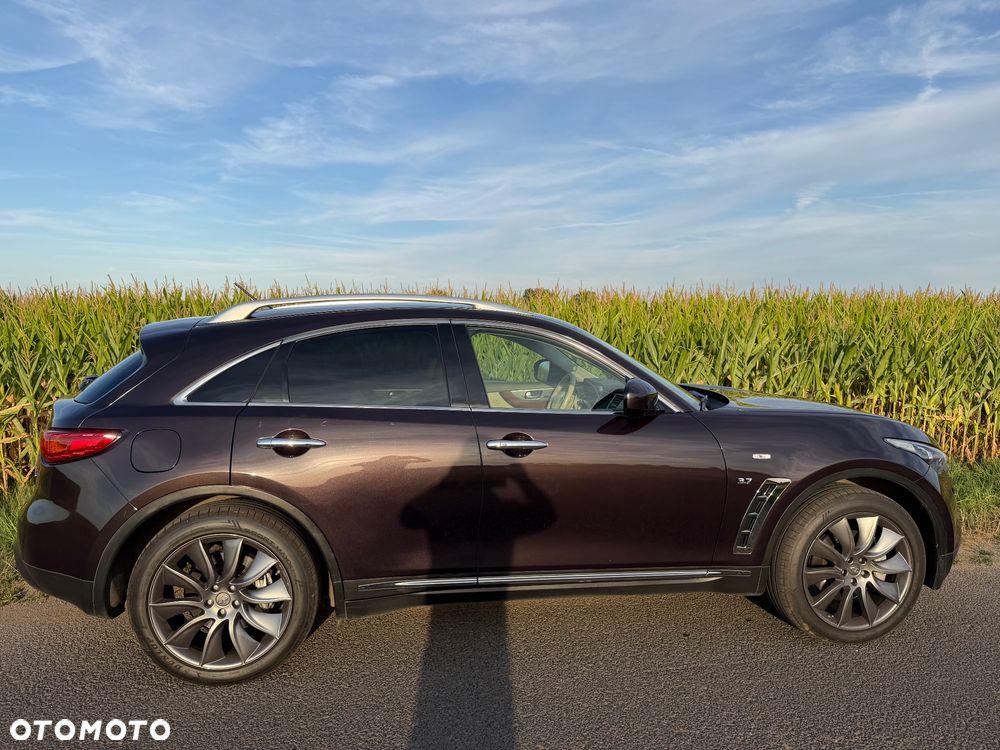 Infiniti QX70 3.7 S Premium EU6 - 29