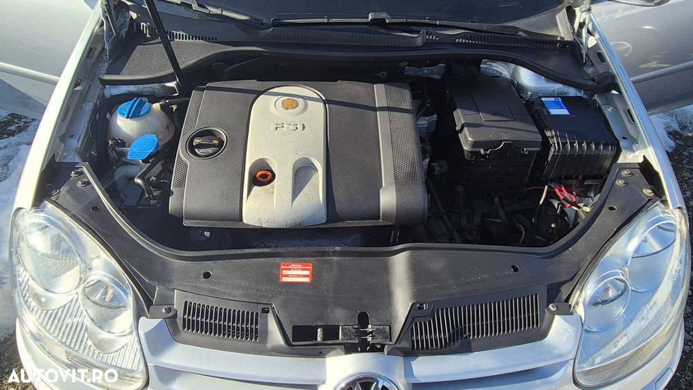 Volkswagen Golf 1.6 FSI Automatik Sportline - 16