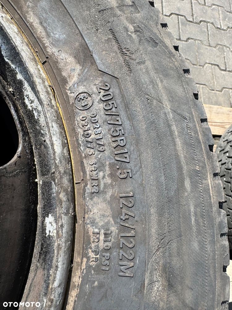 Kompletne koło prowadzące, felga, opona Continental 205/75 R17,5 - 3