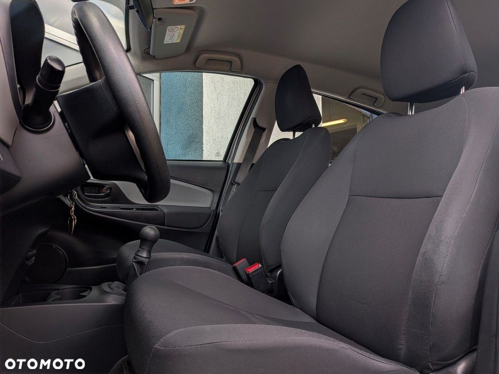 Toyota Yaris 1.0 Comfort - 10
