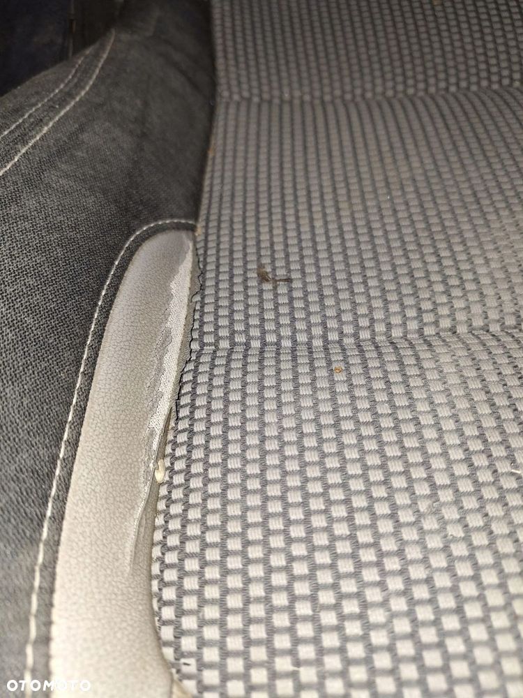 fotel prawy przod kierowcy kia pro proceed ii 2012- jd 3d uk - 4