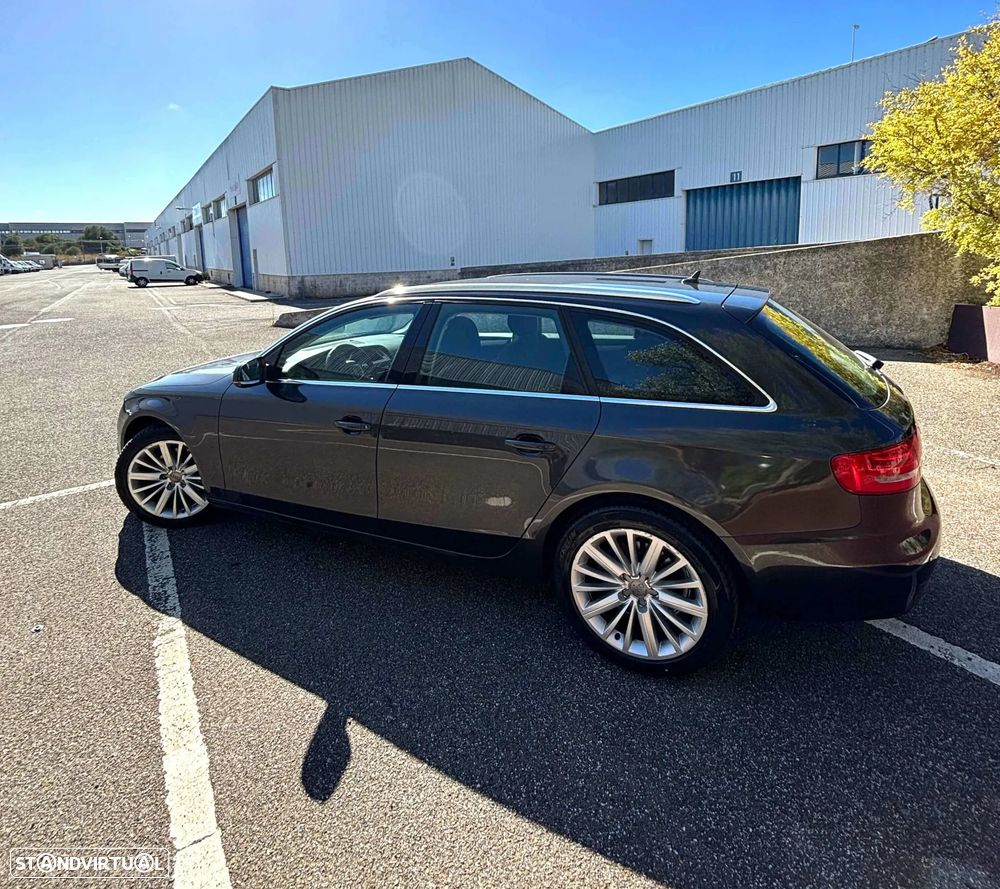 Audi A4 Avant 2.0 TDI exclusive Multitronic - 12