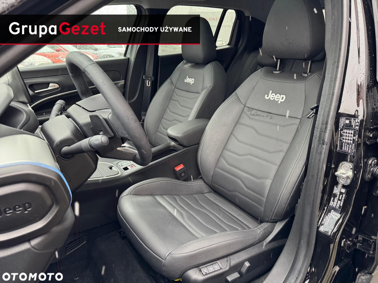 Jeep Avenger - 10