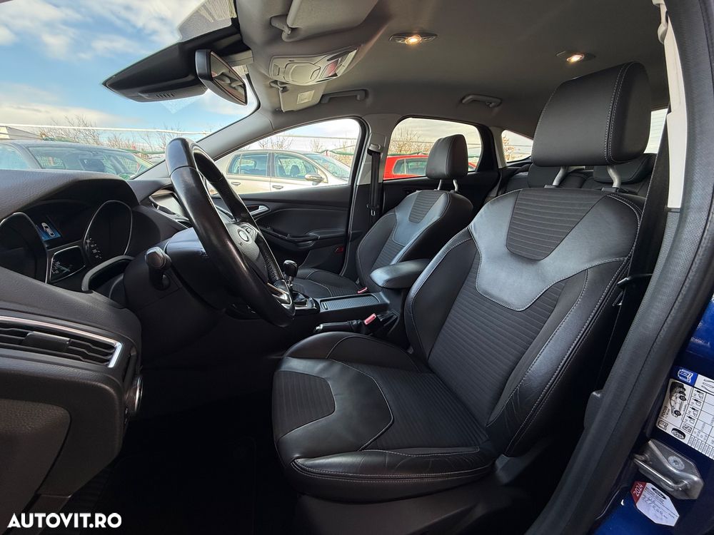 Ford Focus 1.0 EcoBoost Start-Stopp-System TITANIUM - 9