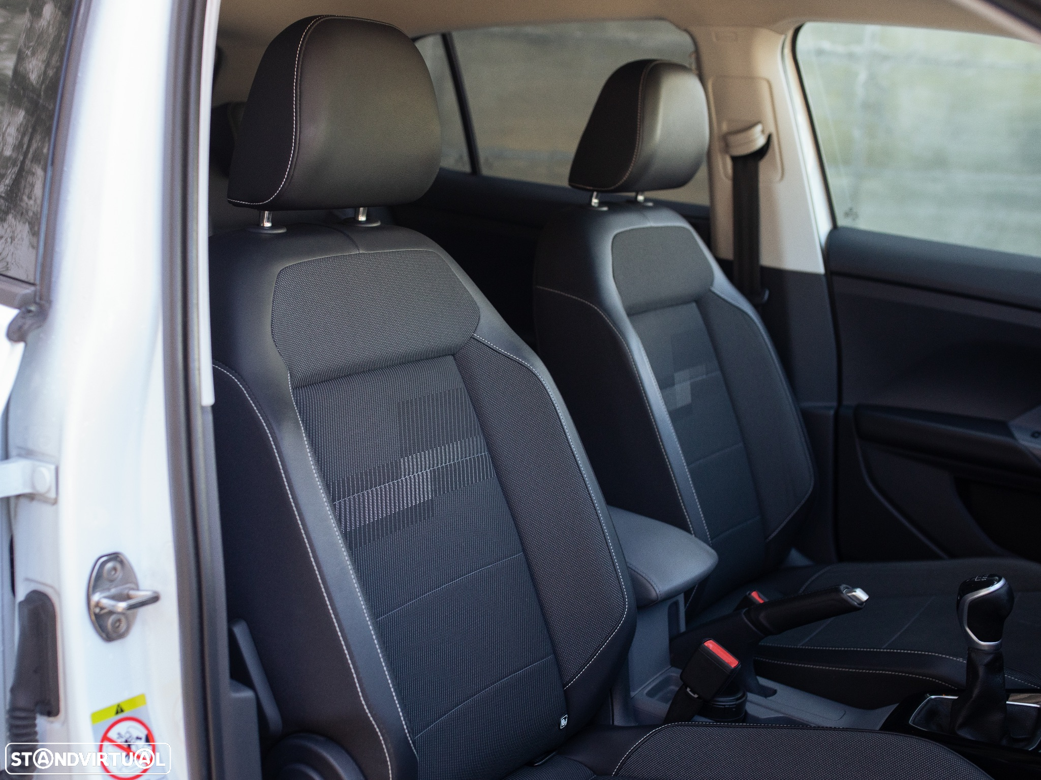 VW T-Cross 1.0 TSI Life - 15