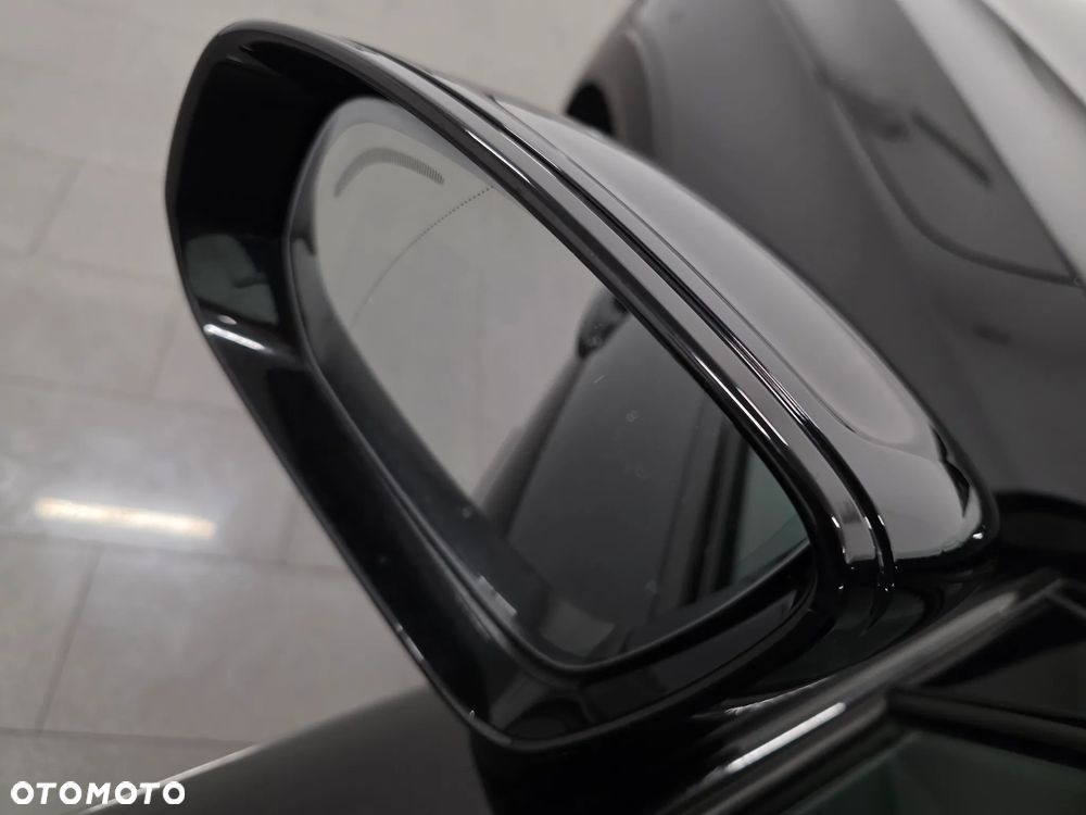 Volvo XC 60 B4 D Geartronic RDesign - 25