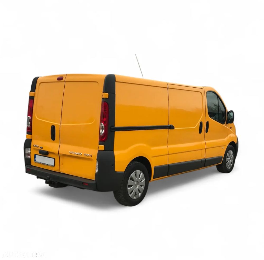 Opel Vivaro - 10