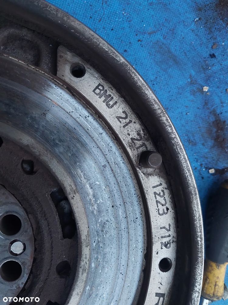 Dwumasa sprzęgło dwumasowe tarcza docisk KOMPLET BMW E46 M47 2.0 D 136 KM 21211223712 LUK 21211223711 - 5