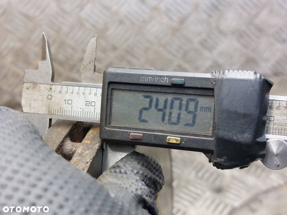 TARCZE HAMULCOWE PRZÓD + KLOCKI + ZACISKI VOLKSWAGEN PASSAT B8 LIFT - 9