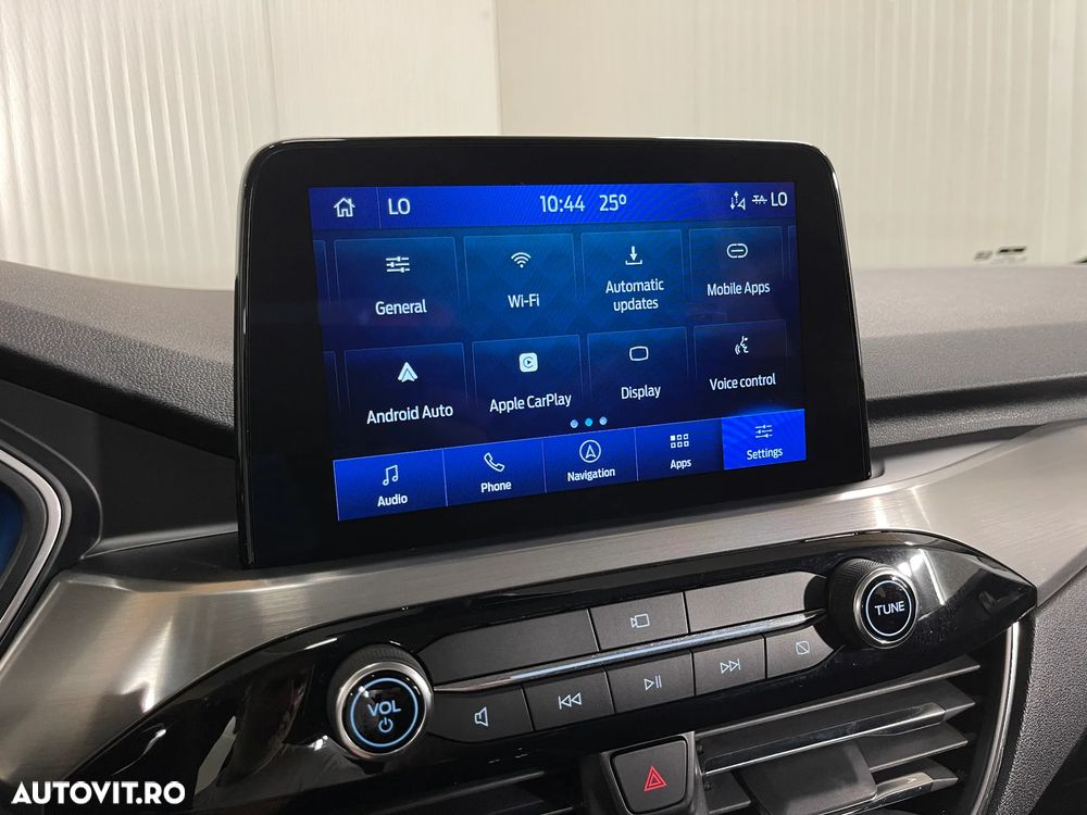 Ford Kuga 1.5 EcoBoost TITANIUM - 19