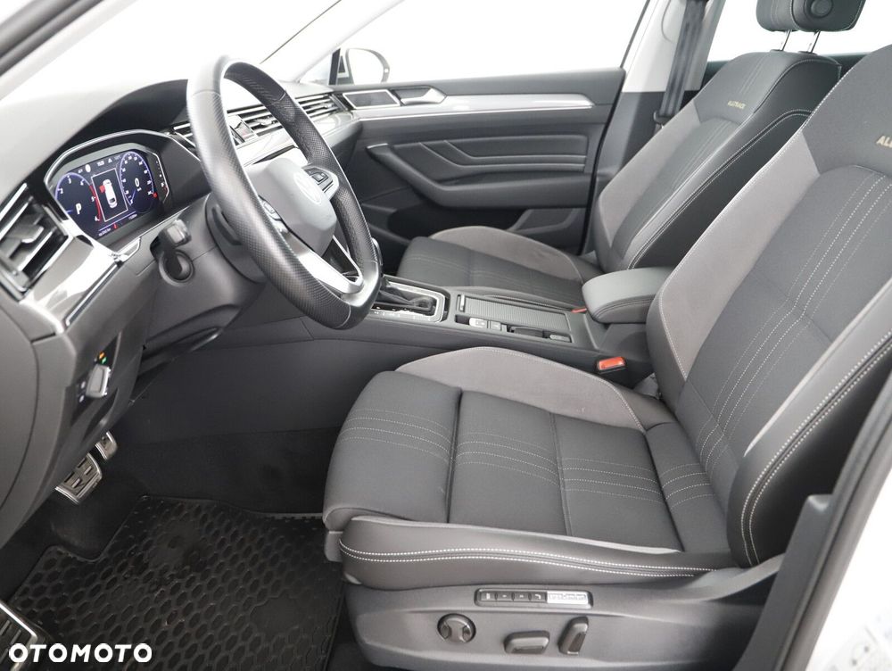 Volkswagen Passat Alltrack 2.0 TDI 4Mot DSG - 10