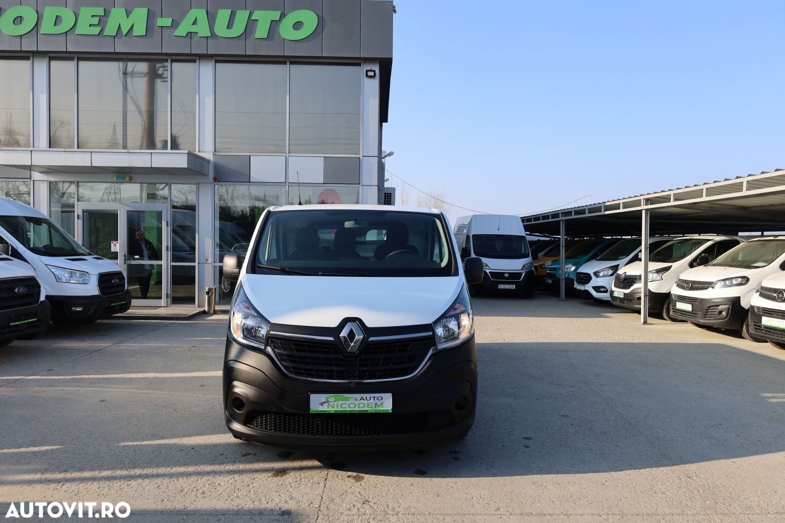 Renault Trafic - 10