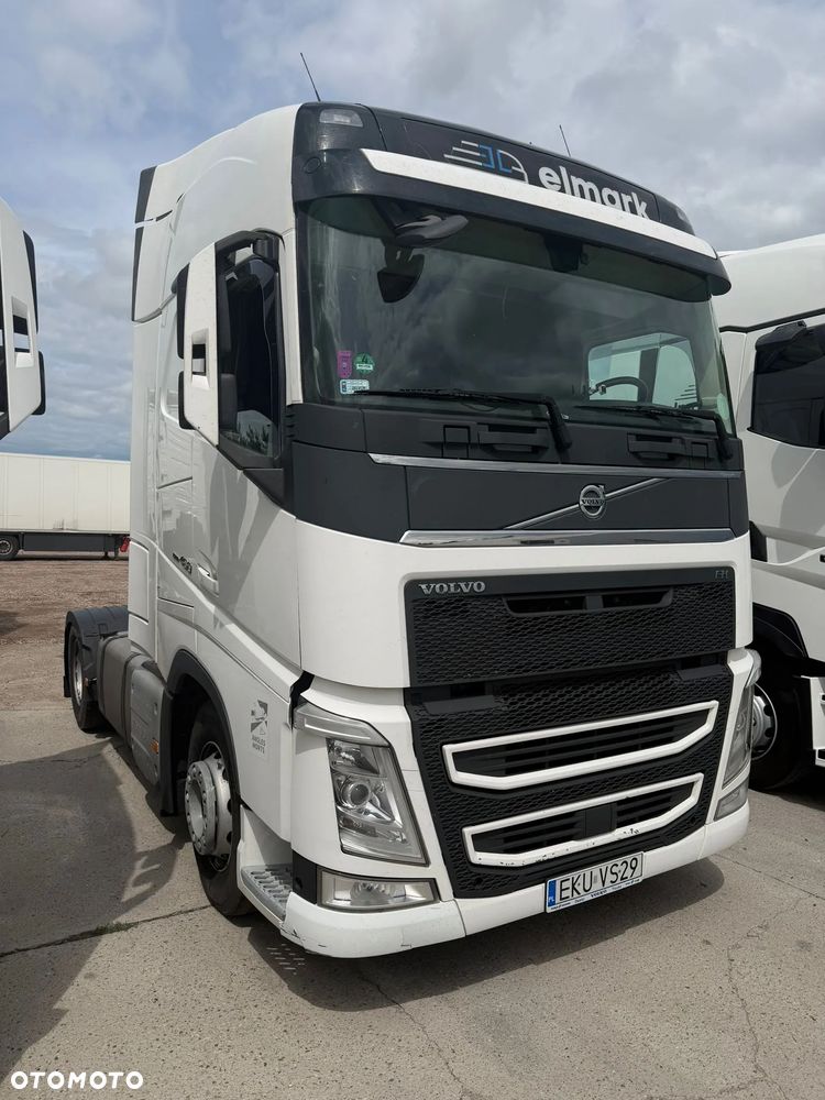 Volvo 460 TC - 2