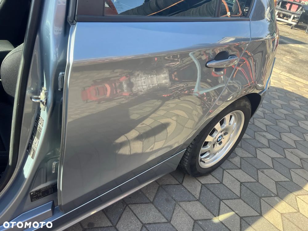 BMW E87 DRZWI TYLNE LEWE QUARZBLAU METALLIC - 2