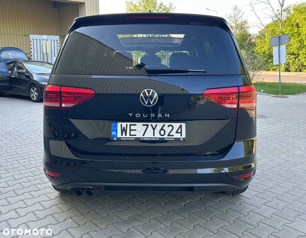 Volkswagen Touran 2023 photo 3
