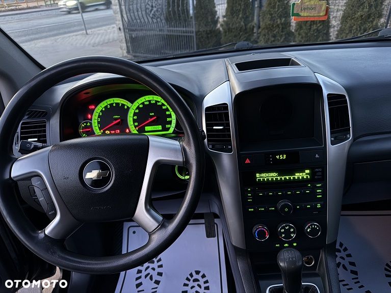 Chevrolet Captiva 2.4 2WD 5 Sitzer LS - 18