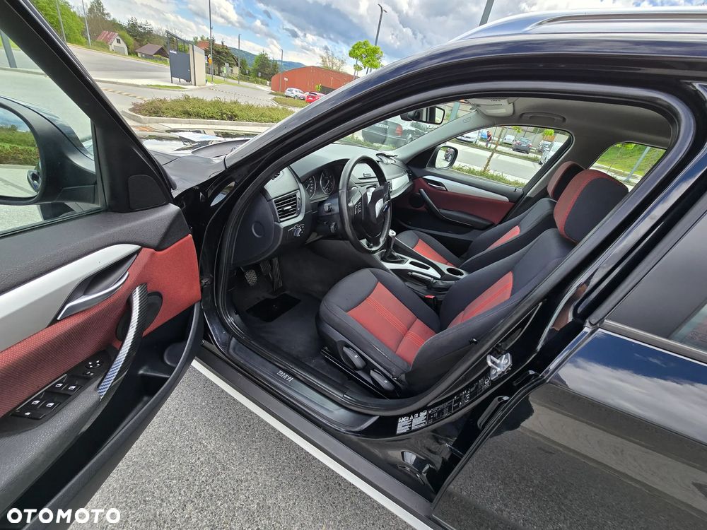BMW X1 xDrive18d xLine - 8