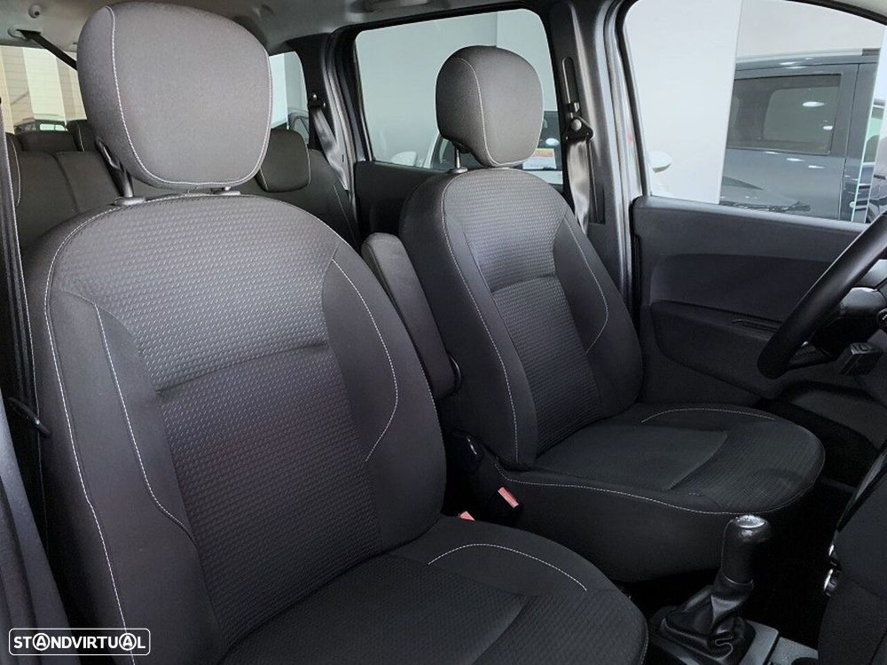 Dacia Lodgy 1.2 TCe Confort 7L - 7