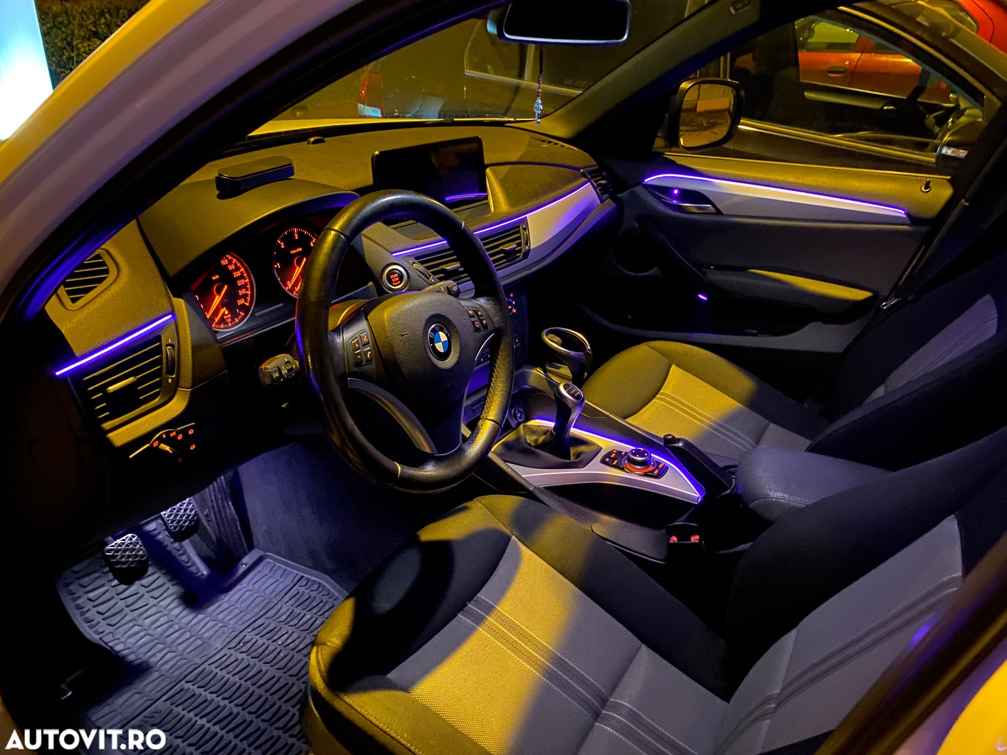 BMW X1 sDrive18d - 18