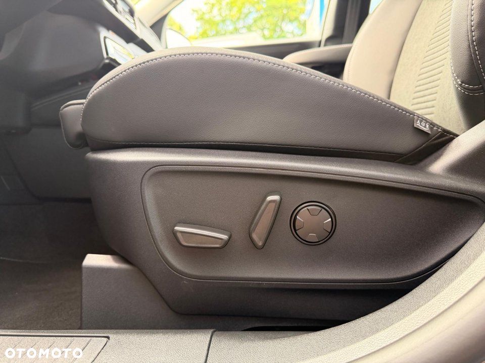 Ford Kuga - 15