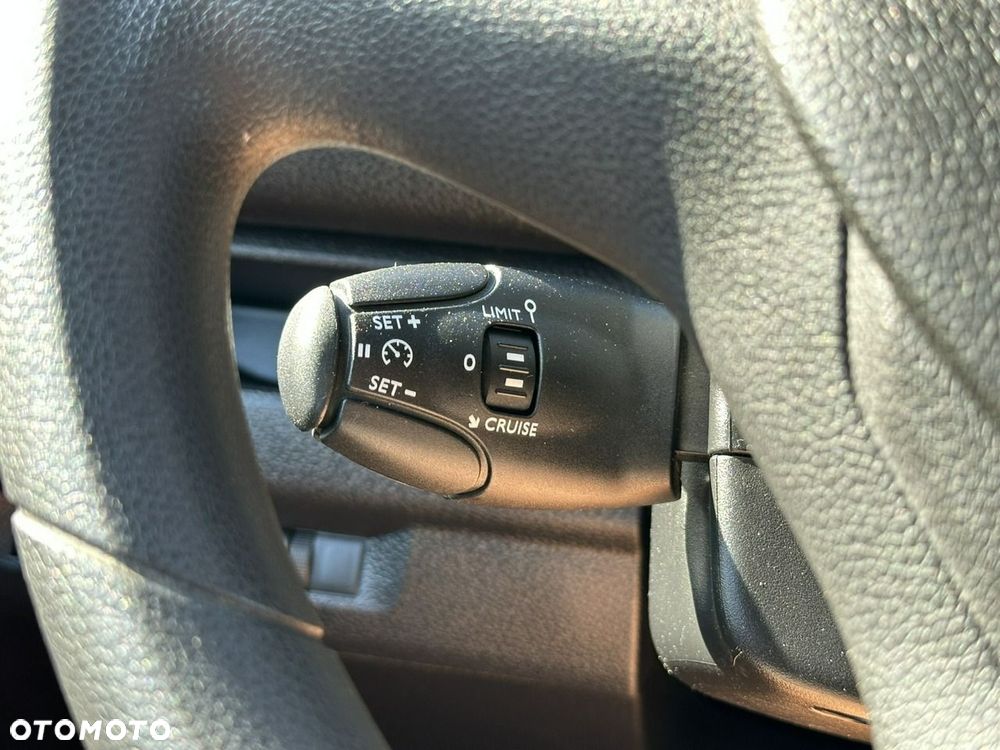 Peugeot Expert - 22