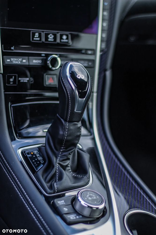 Infiniti Q60 2.0t Premium - 20