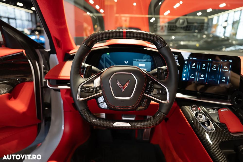 Chevrolet Corvette - 36