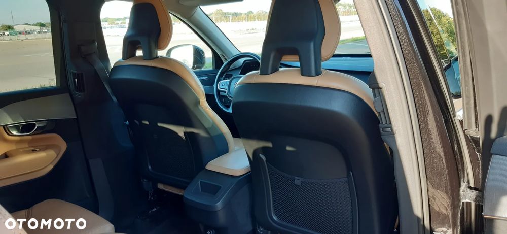 Volvo XC 90 - 34