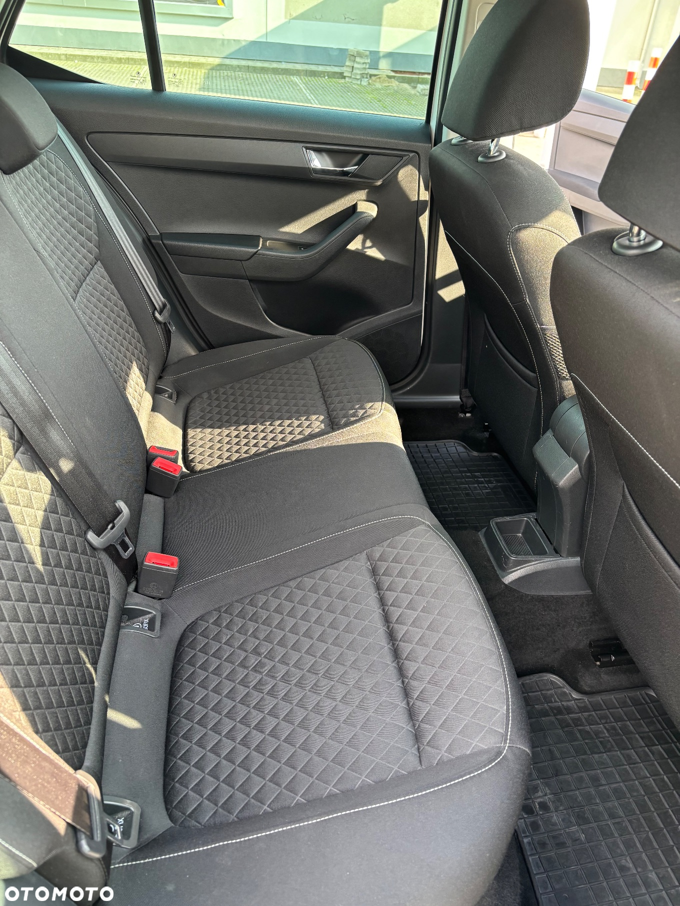 Skoda Fabia 1.0 Ambition - 11