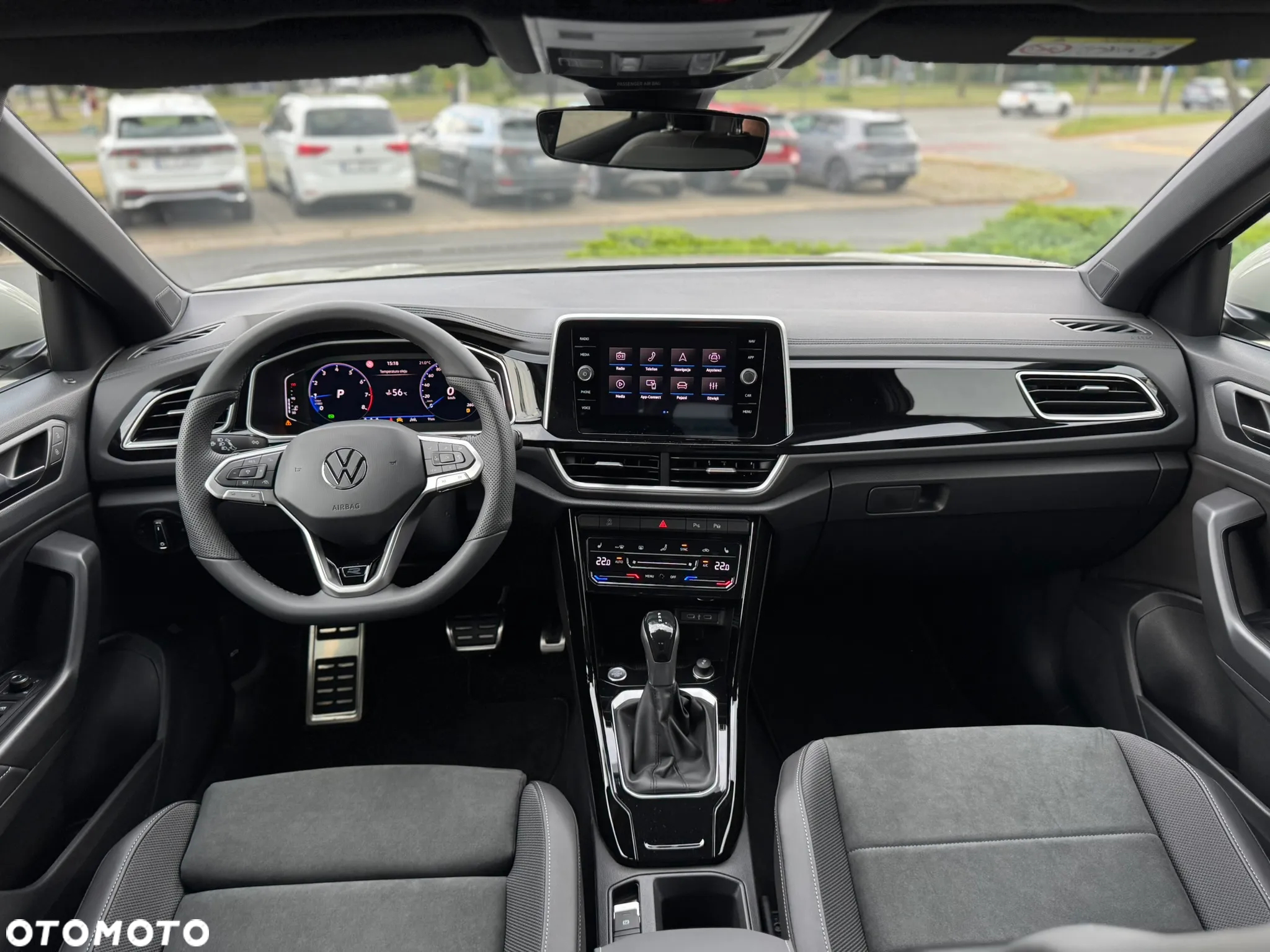 Volkswagen T-Roc 1.5 TSI R-Line Plus DSG - 23