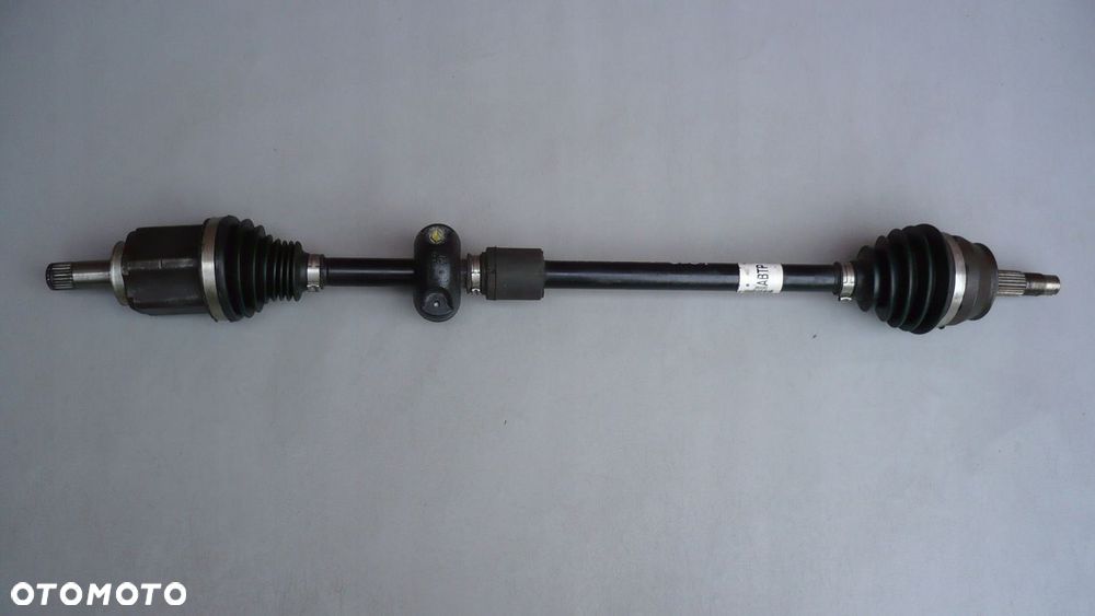 Półoś prawa 10362760 Opel Corsa E Adam 1,4i ABTP - 1