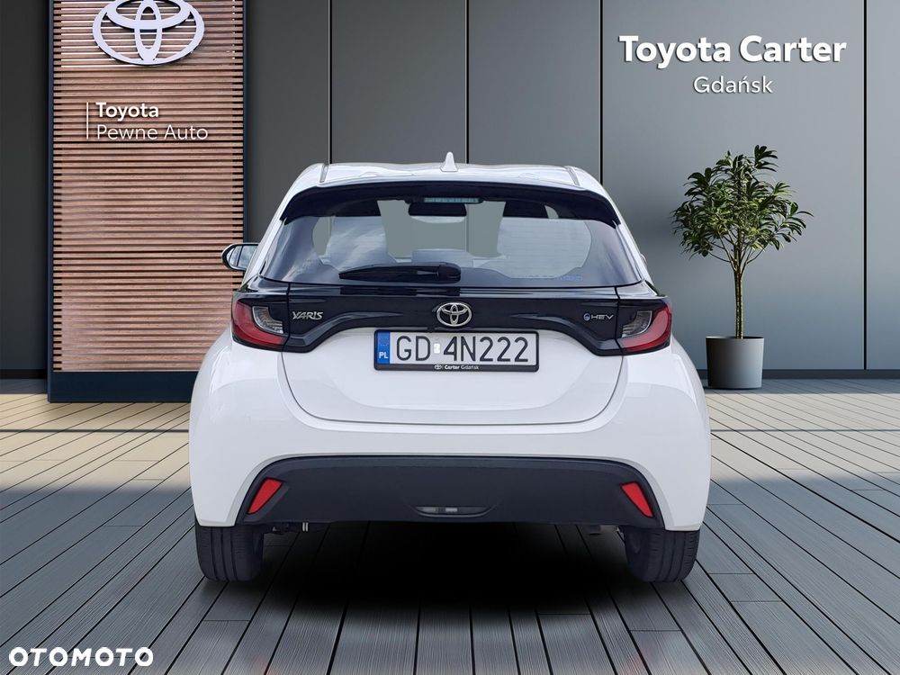Toyota Yaris - 5
