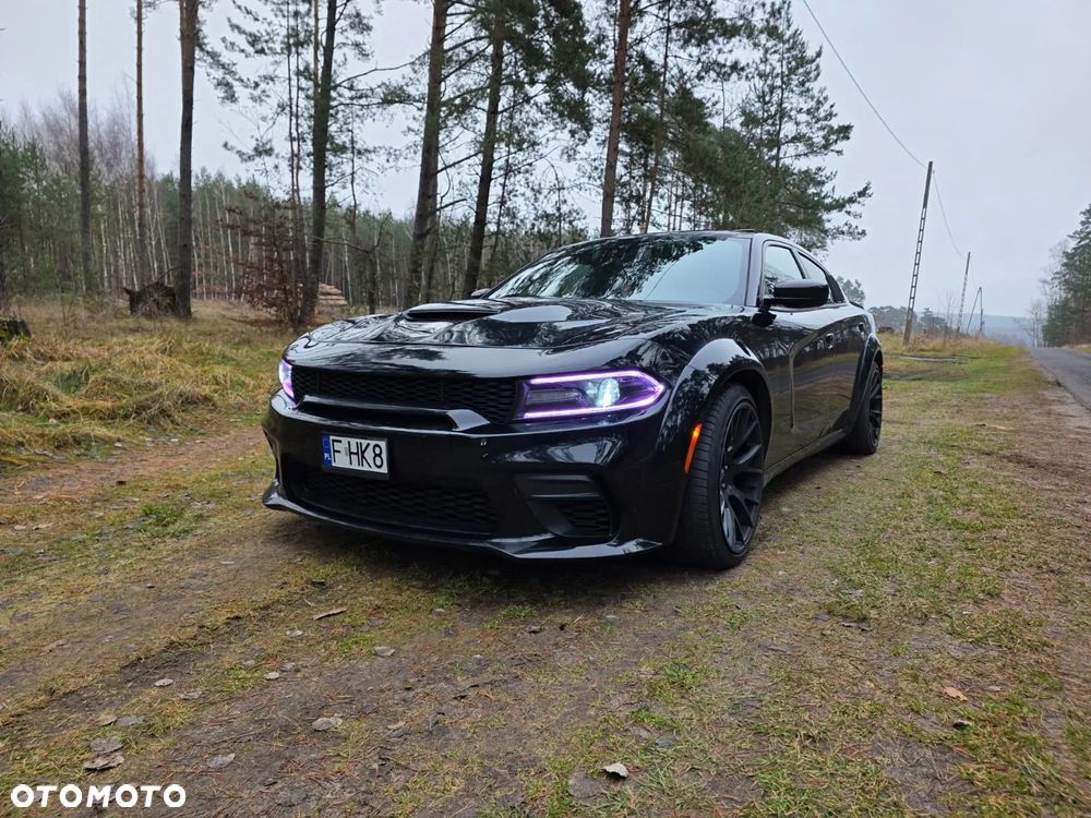 Dodge Charger ver-5-7-v8-rt - 5