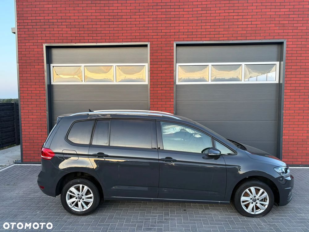 Volkswagen Touran 2.0 TDI SCR DSG UNITED - 27