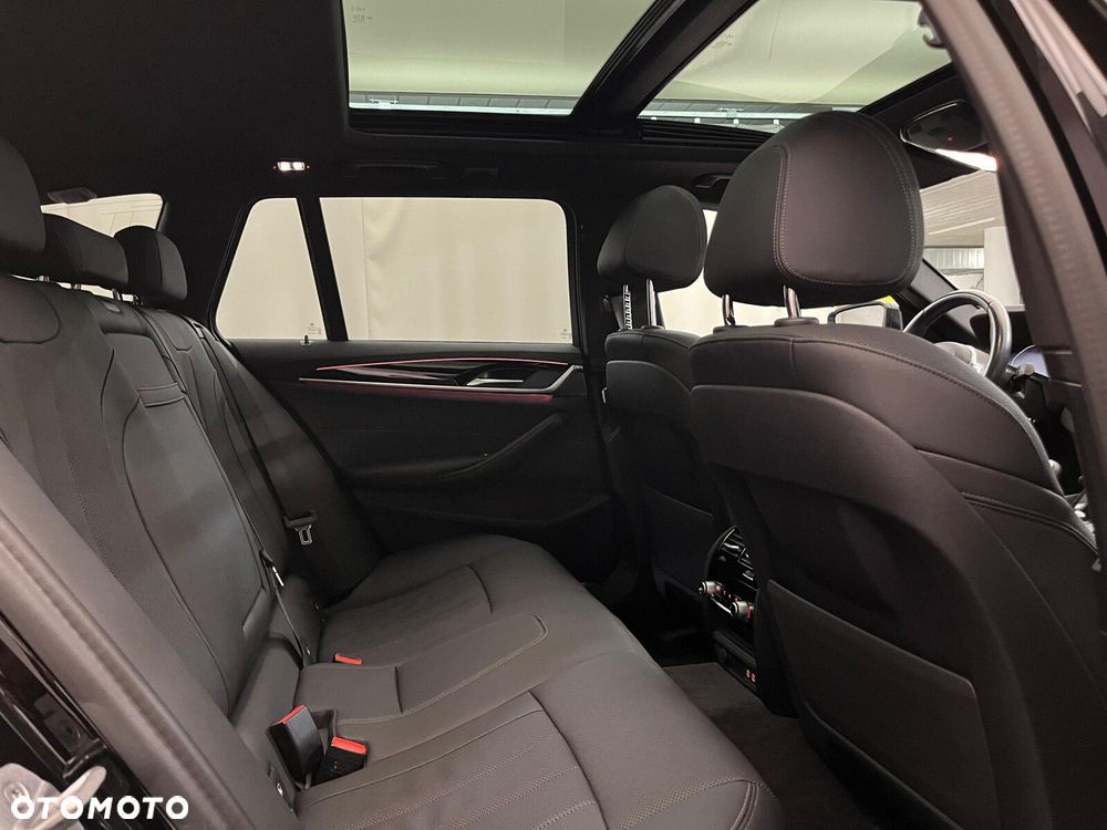 BMW Seria 5 - 33