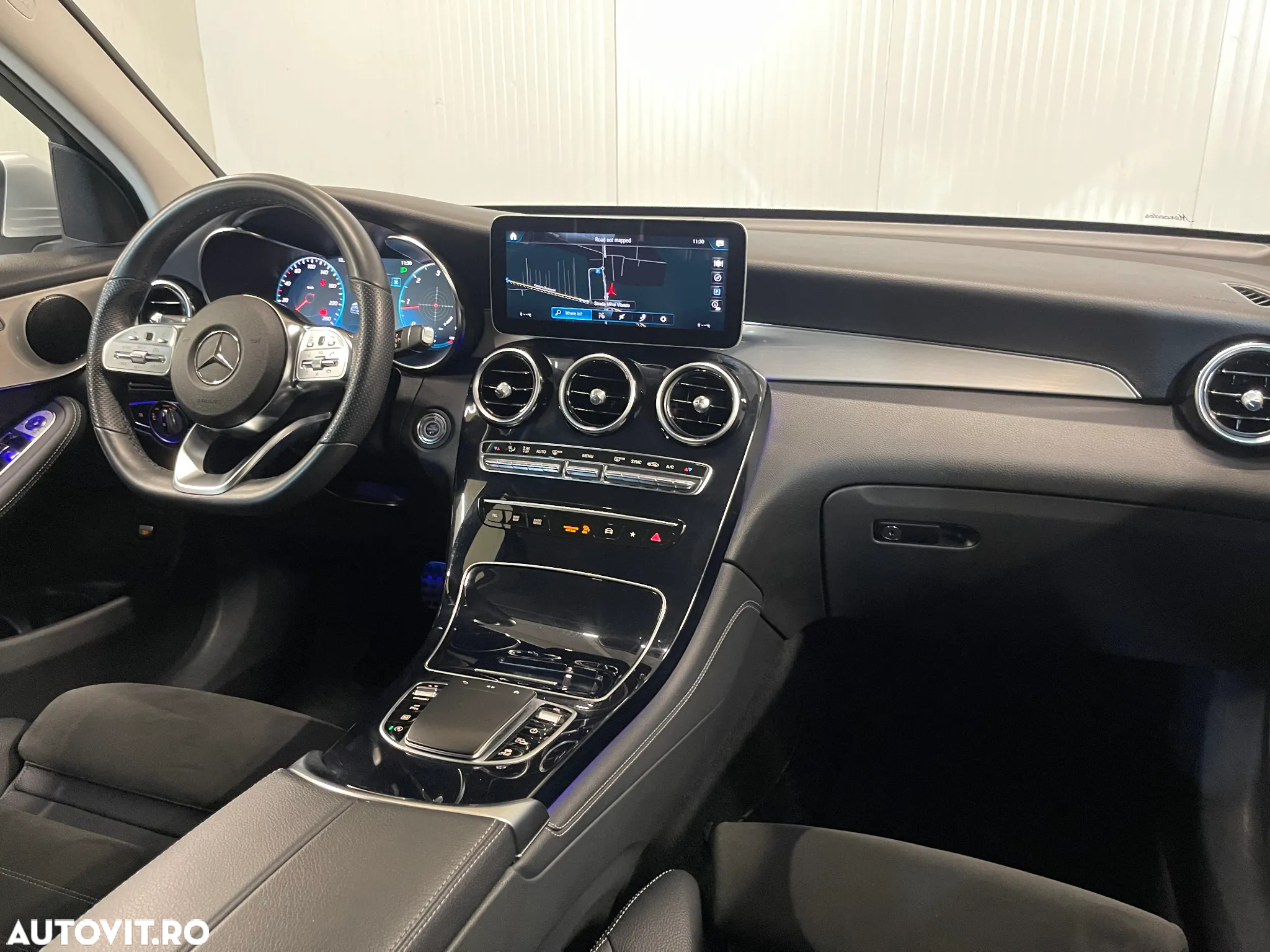 Mercedes-Benz GLC 300 d 4MATIC - 9