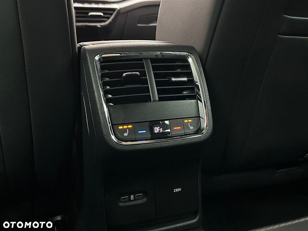 Skoda Octavia 2.0 TDI SCR Style DSG - 33