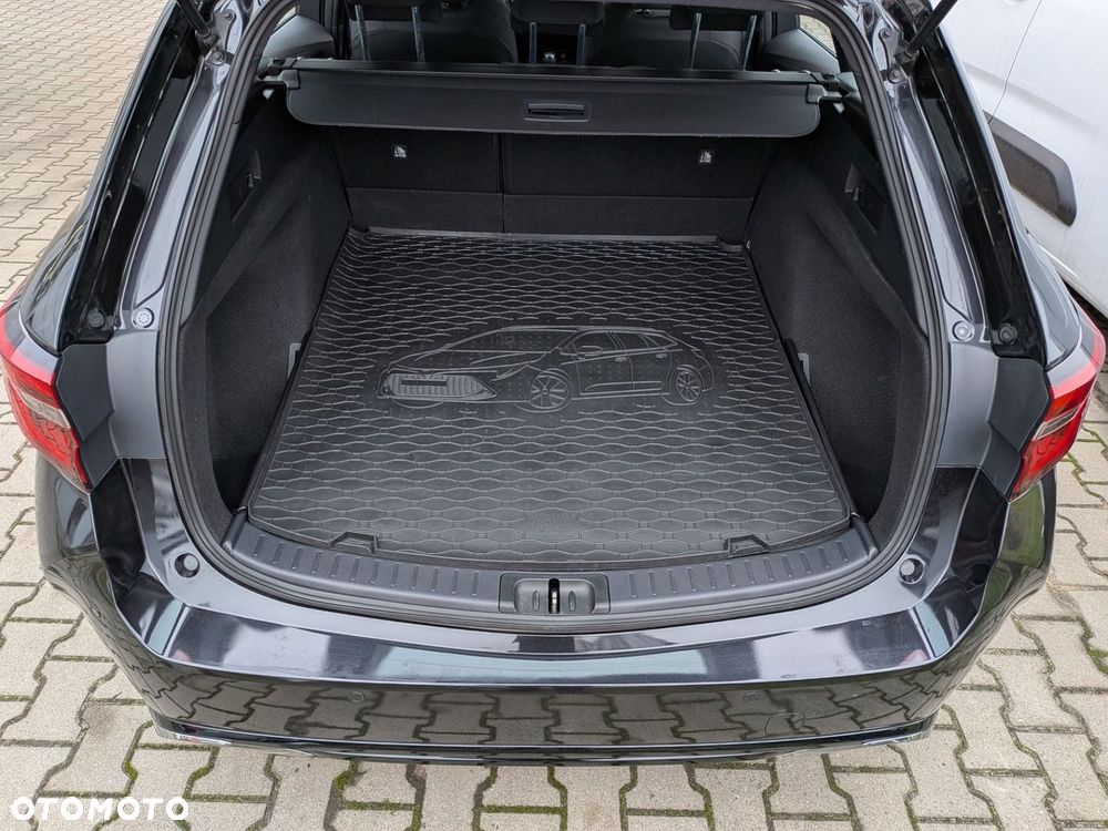 Toyota Corolla 1.8 Hybrid Comfort - 18