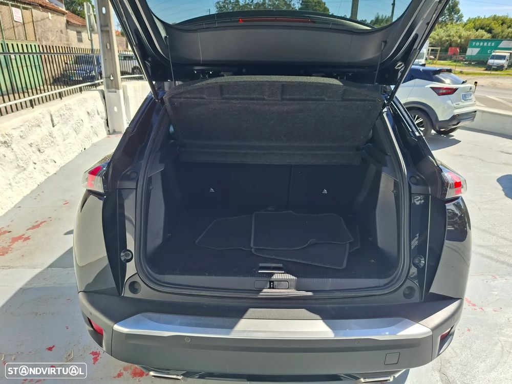 Peugeot 2008 PureTech 130 EAT8 Active - 26