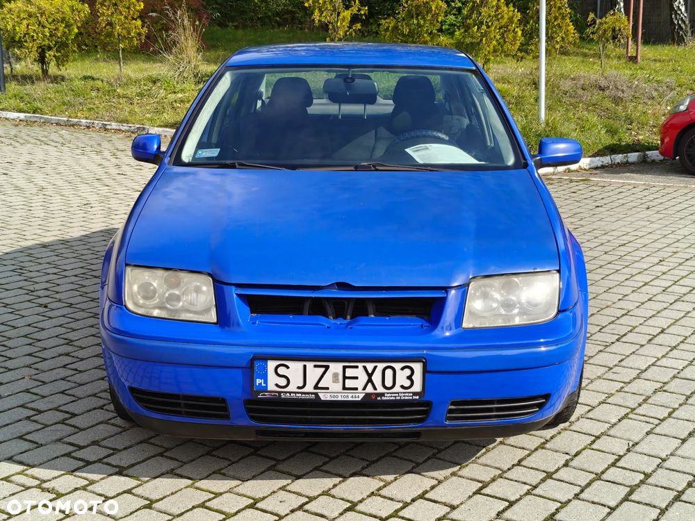 Volkswagen Bora 1.6 Comfortline - 16