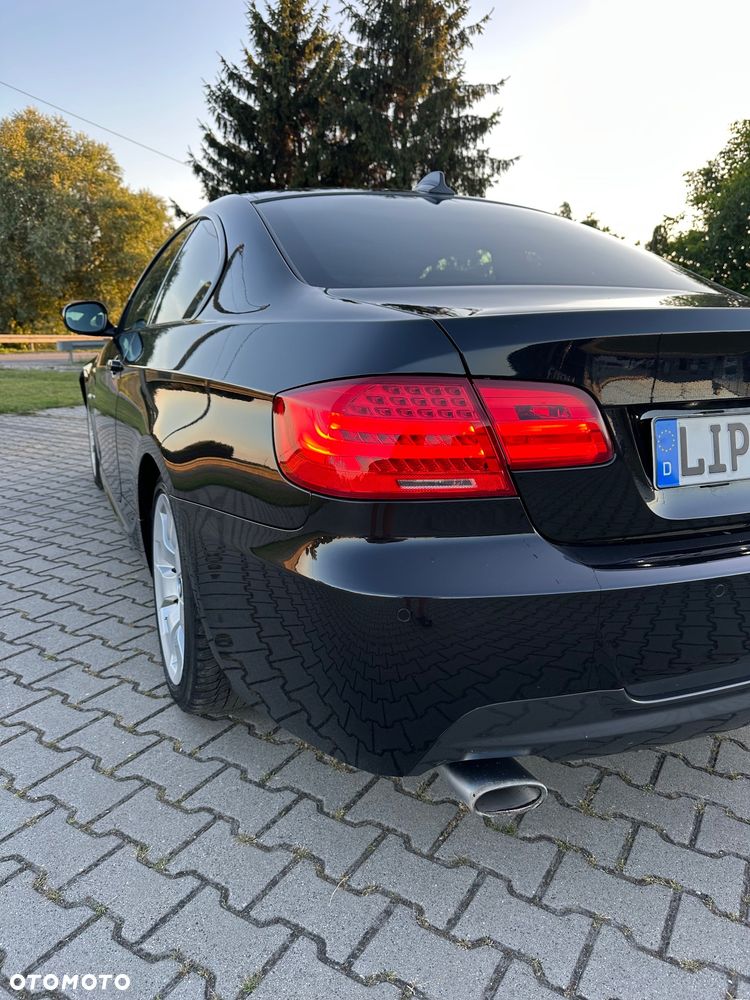 BMW Seria 3 320d M Sport Edition - 5